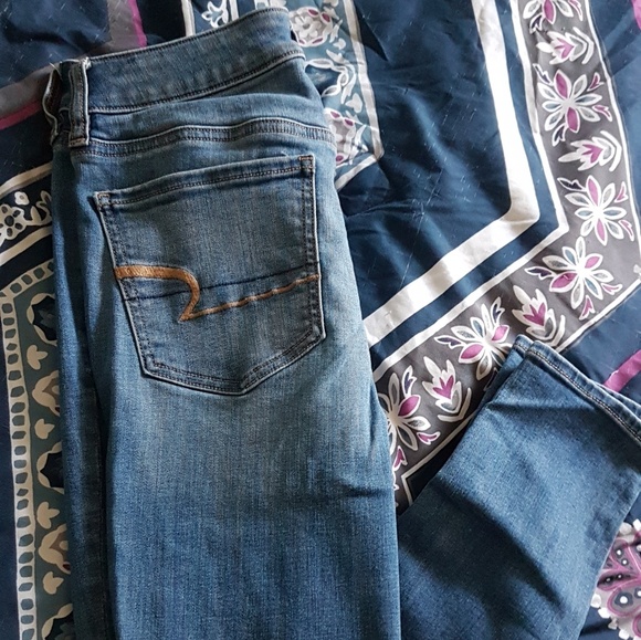 SOLD ** American Eagle jeggings - Picture 4 of 5
